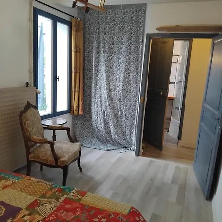 別荘 Les Pipistrelles *